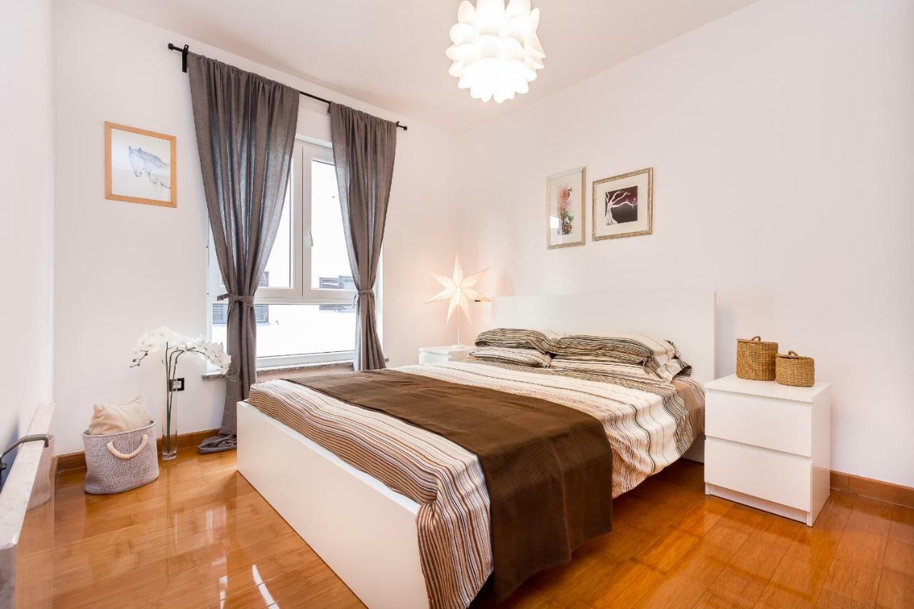 City Stylish Apartment Pula Exterior photo